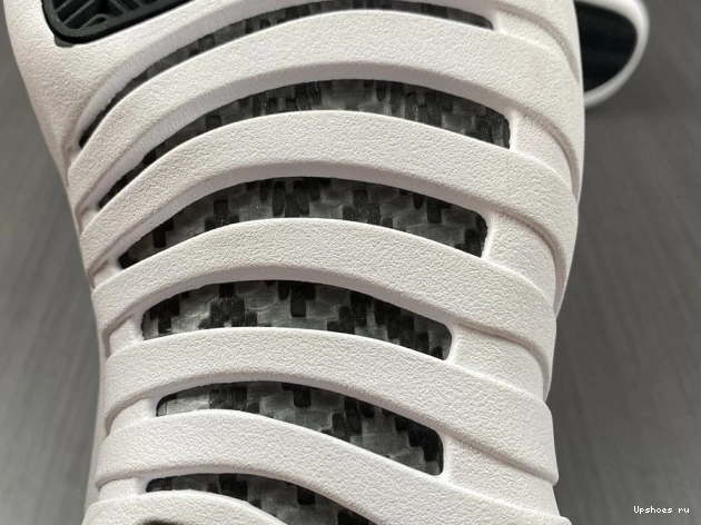 Air Jordan 130690-001 (2012) Playoffs Retro 12 0127